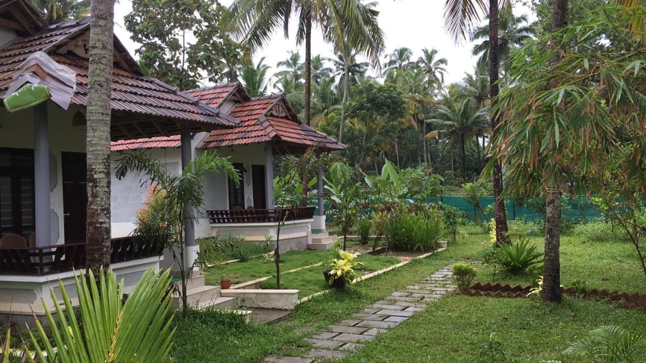 Divine Bliss Beach Resort Варкала Екстериор снимка