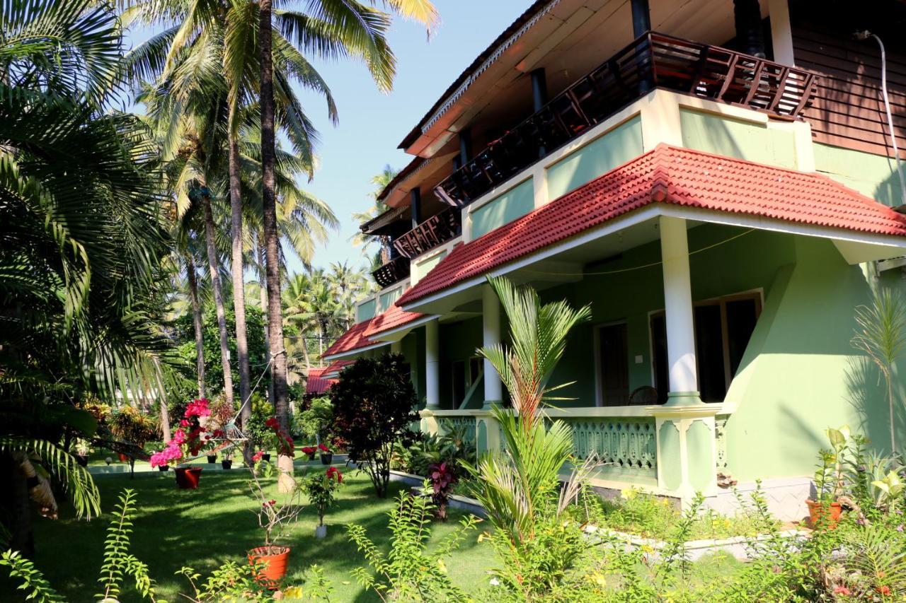 Divine Bliss Beach Resort Варкала Екстериор снимка